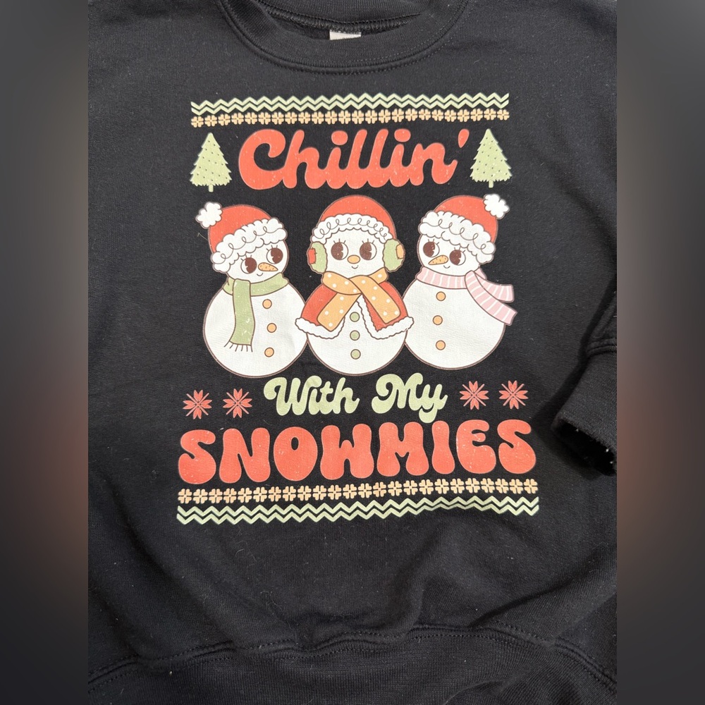 Gildan Black Festive Graphic Sweatshirt. Size XS